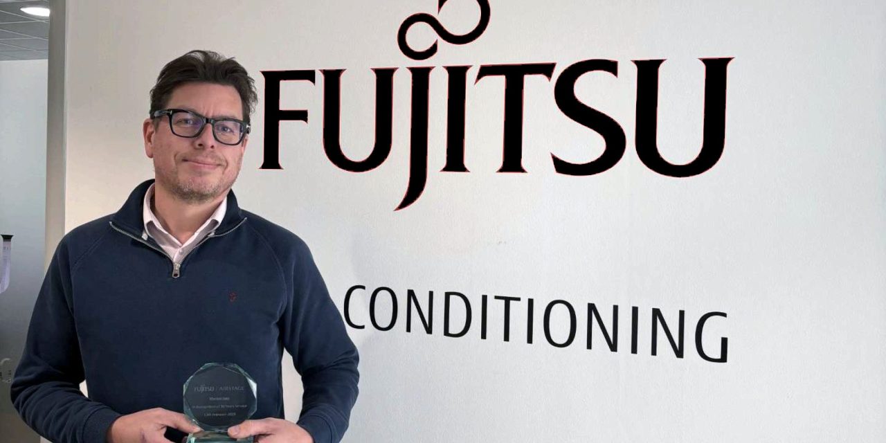 Martyn Ives marks 30 years at Fujitsu