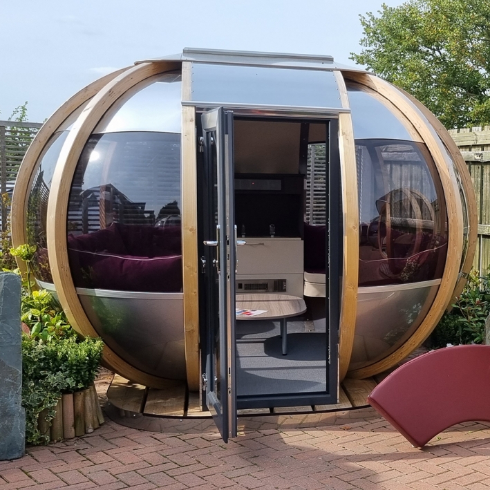 Smith’s supplies bespoke heating system for luxury garden pods