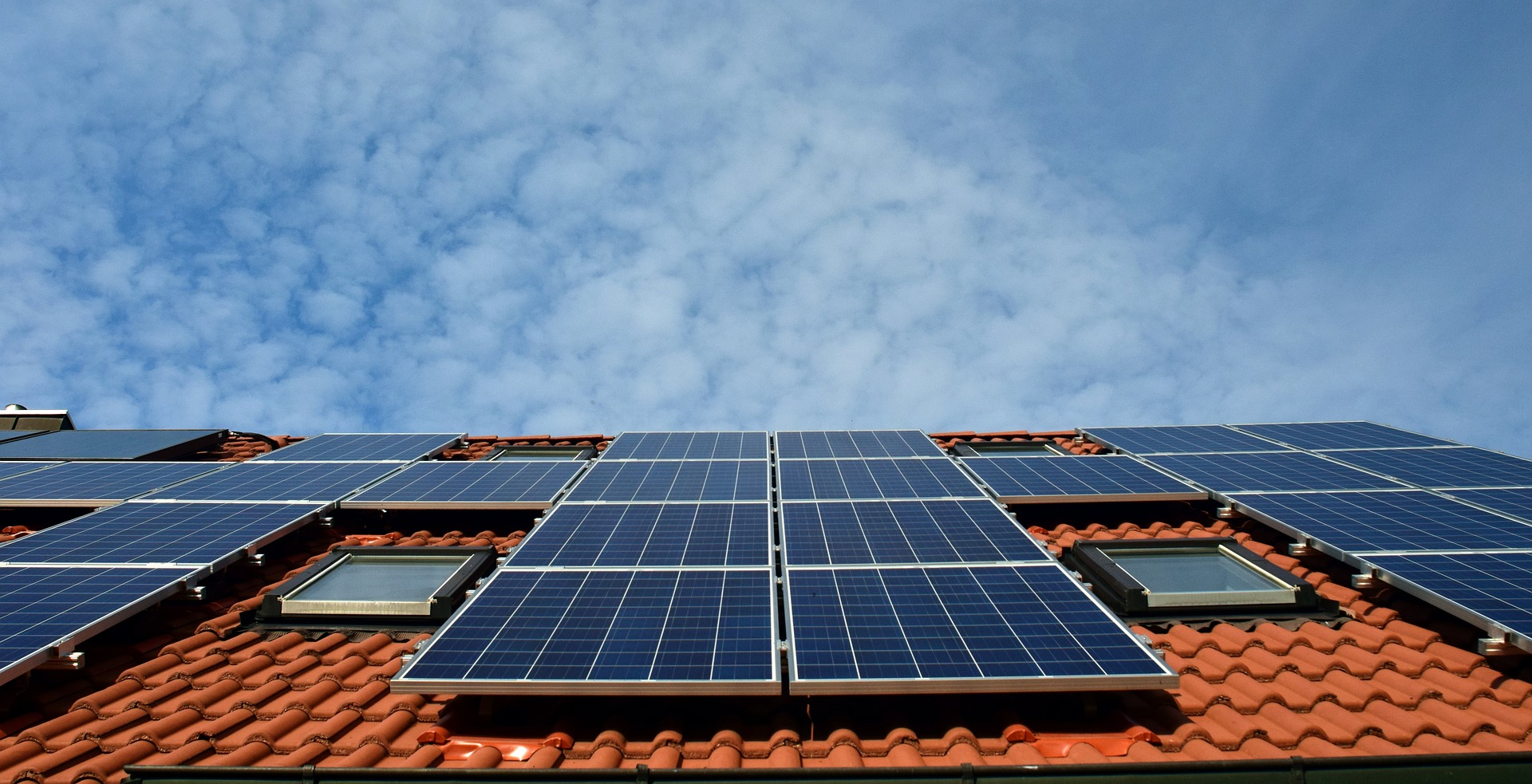 Solar PV panel installations rise by 40%